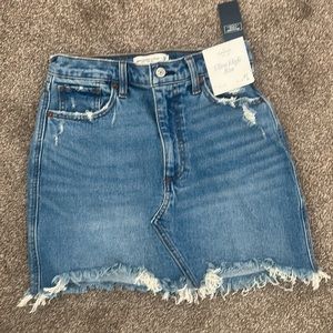 Abercrombie & Fitch jean mini skirt - curve love NWT 27 / 4